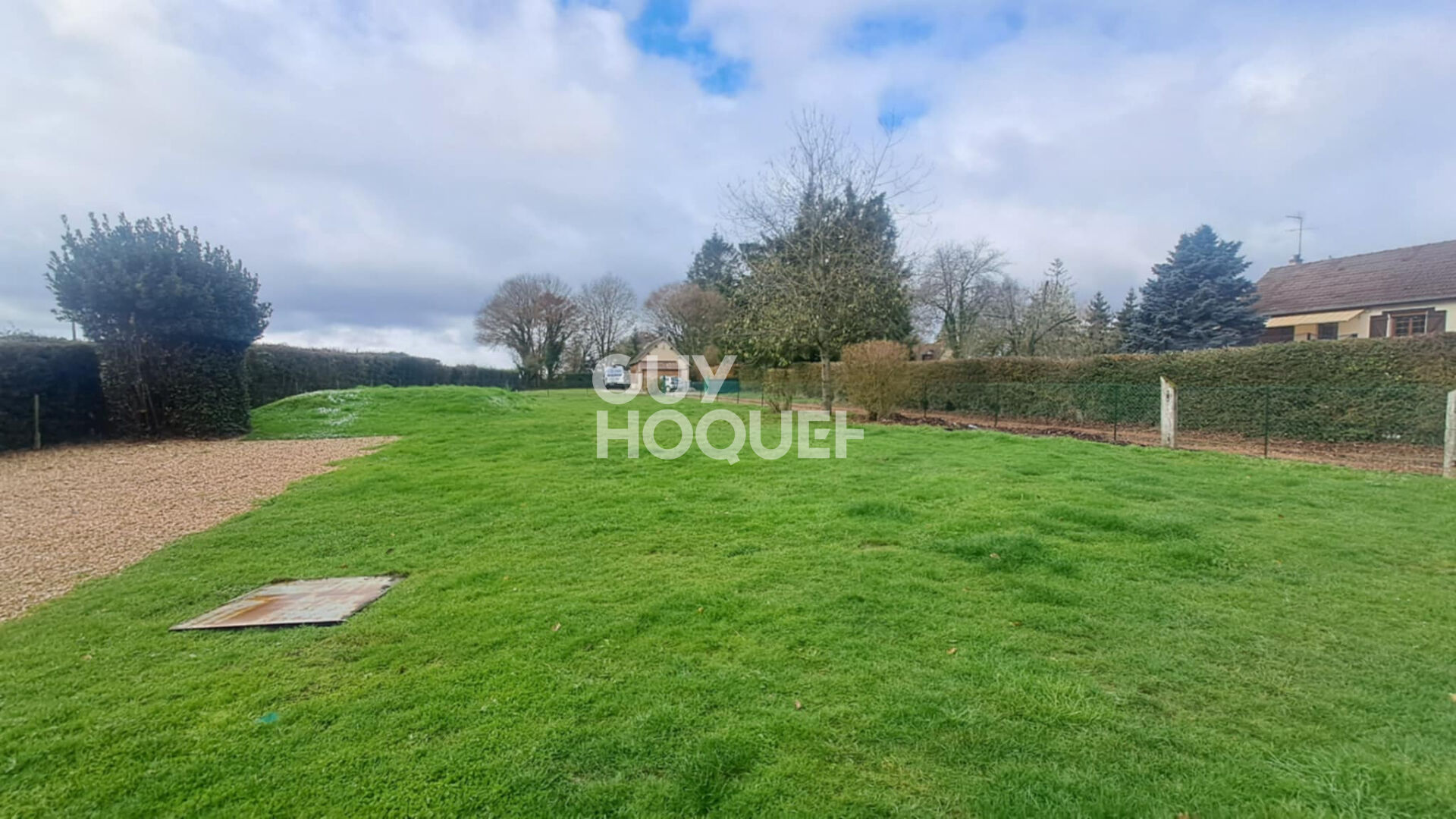 PROCHE RUGLES - Maison en parfait état