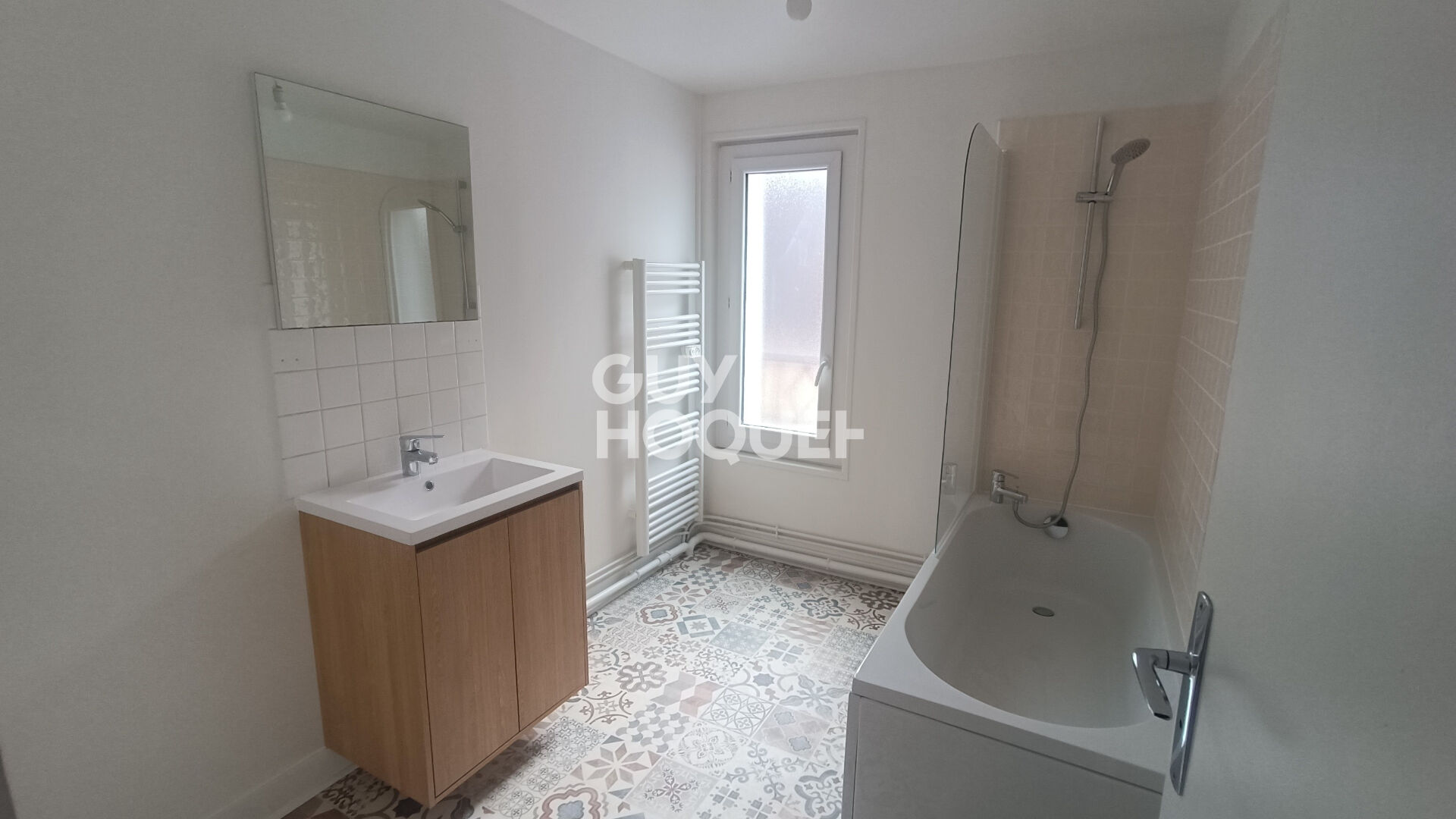 Centre RUGLES - appartement F5