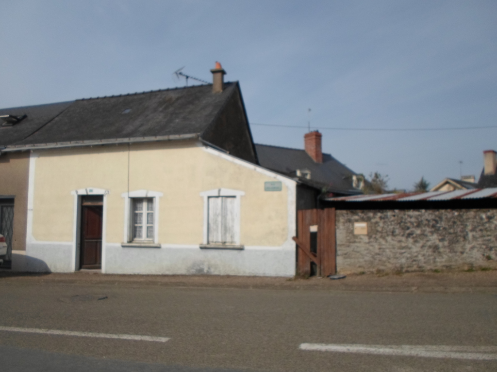 Maison 2 pièces d'une surface habitable de 52 m² à vendre à BOUERE (53290).