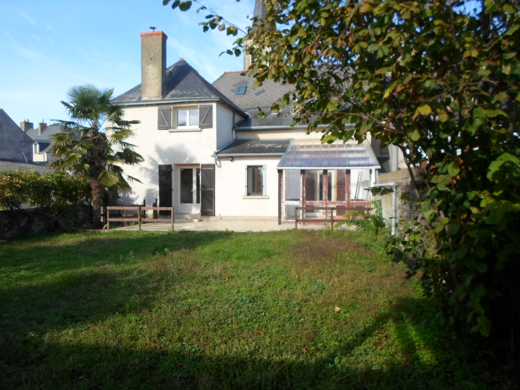 VION : maison 3 pièces (95 m²) à vendre