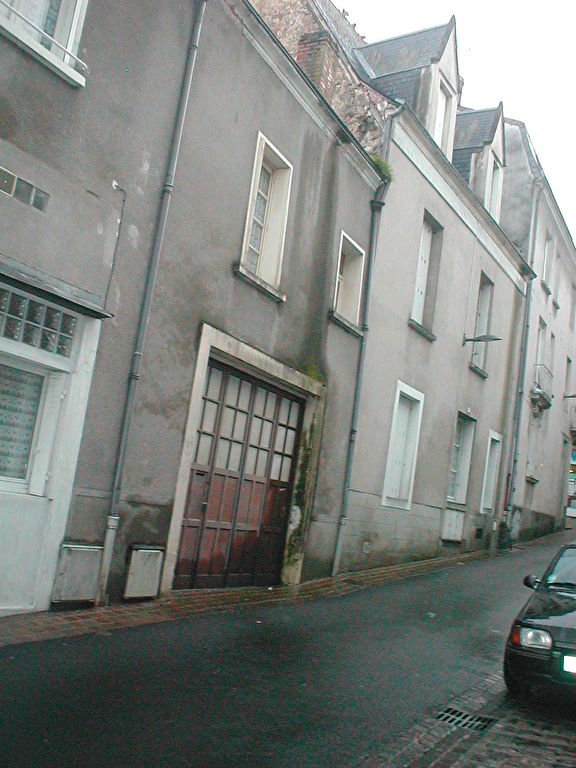 SABLE CENTRE VILLE - IMMEUBLE