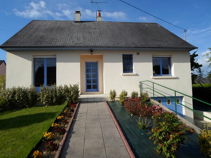 BALLEE - Maison sur sous-sol