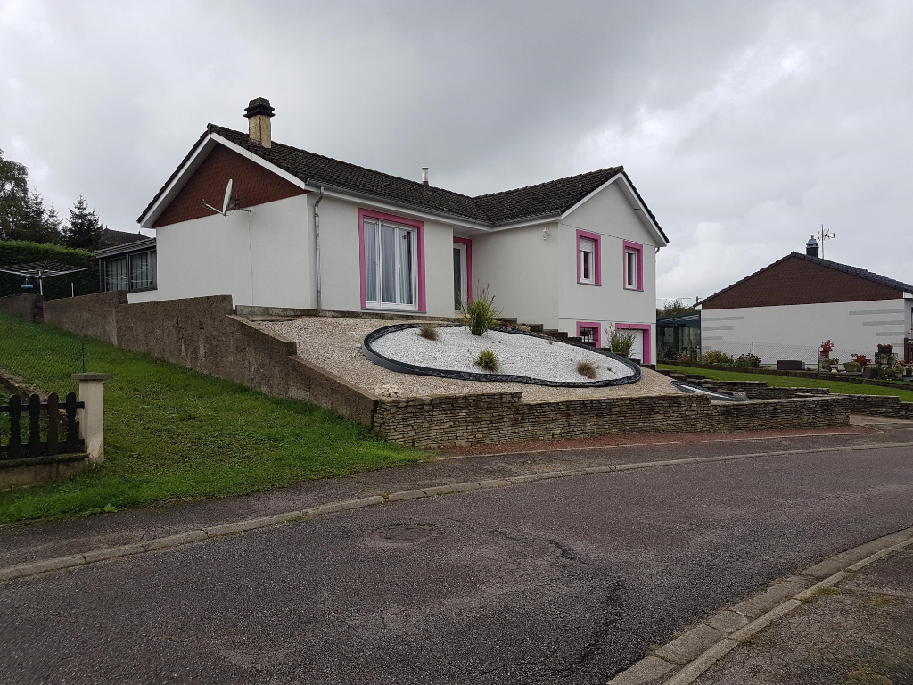 Pavillon individuel plain-pied à vendre à ELVANGE (57690).