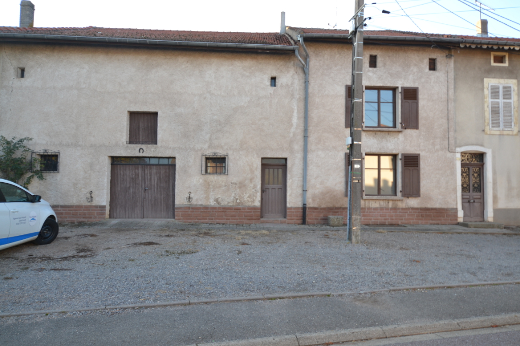 Maison de village à vendre à THICOURT (57380).