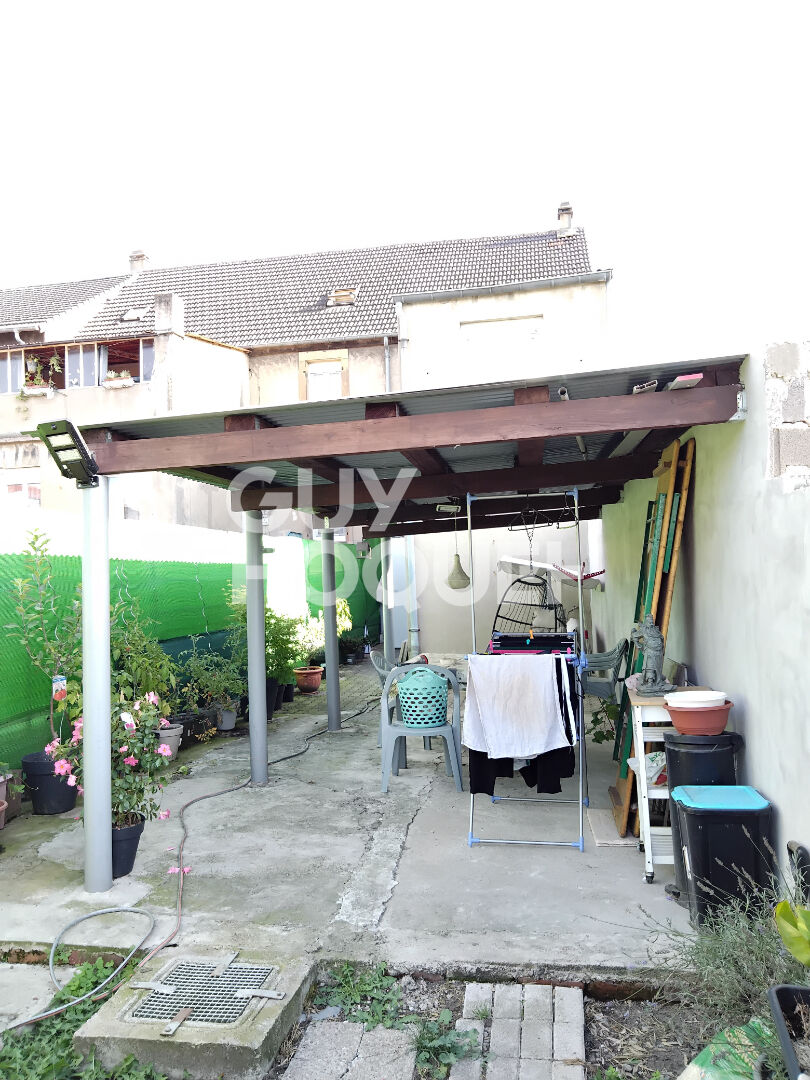 Maison Freyming-merlebach 3 pièce(s) avec jardin