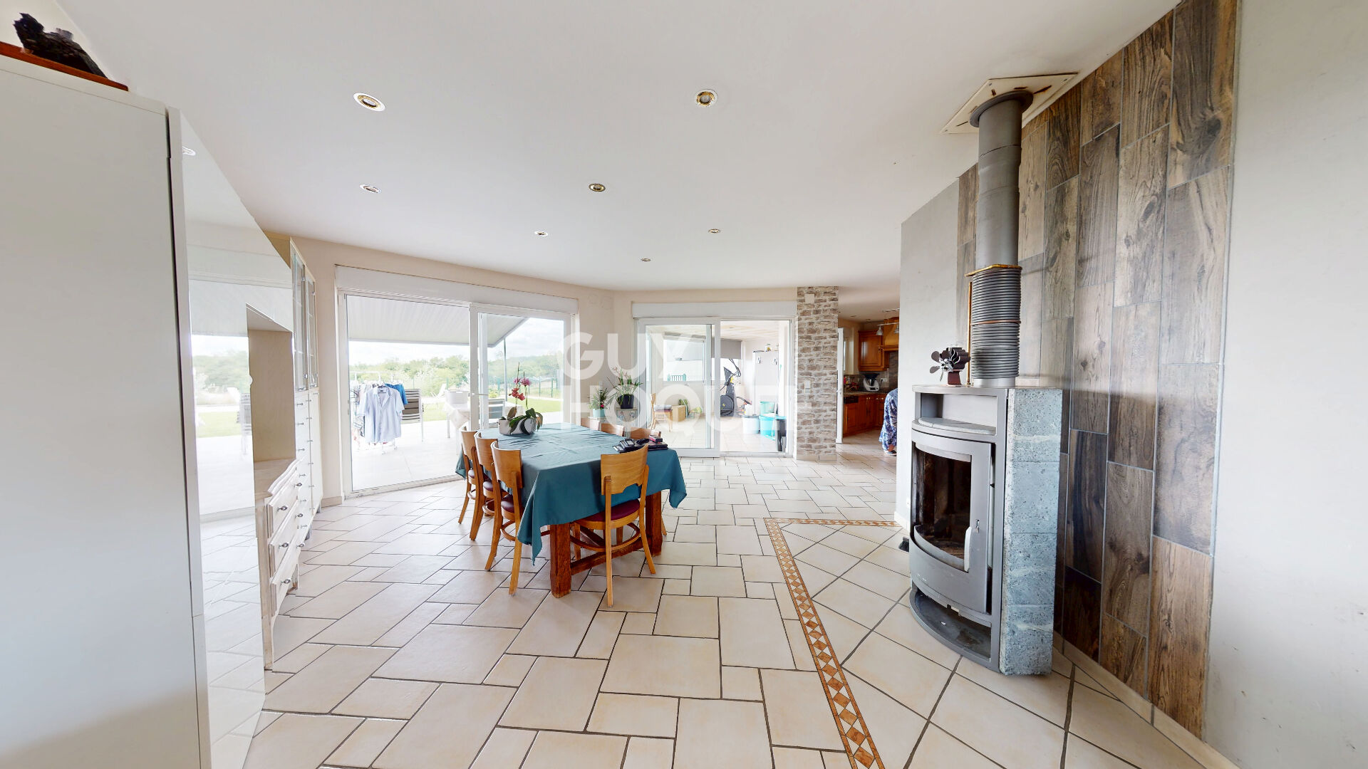 Maison Theding  6 pièce(s) 161 m2