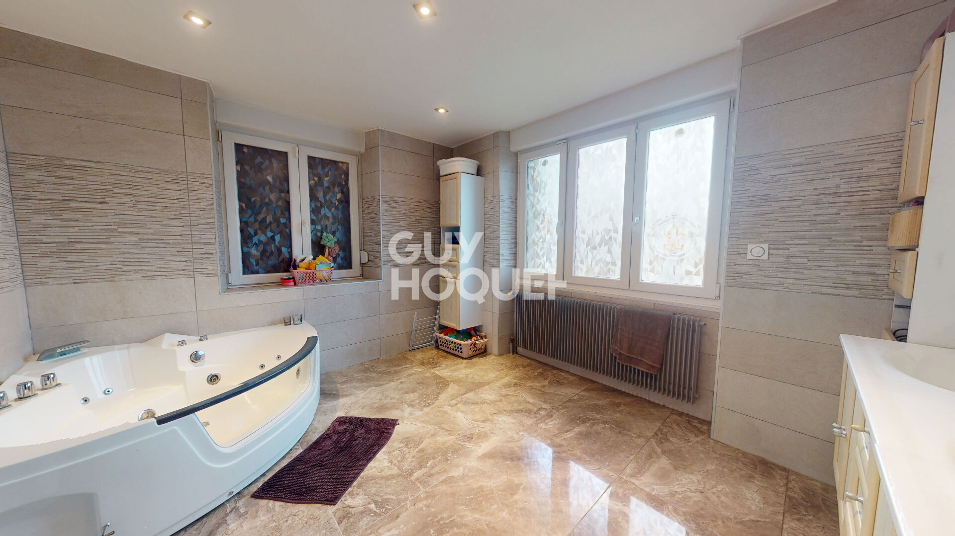 Maison 8 pièce(s) à Viller