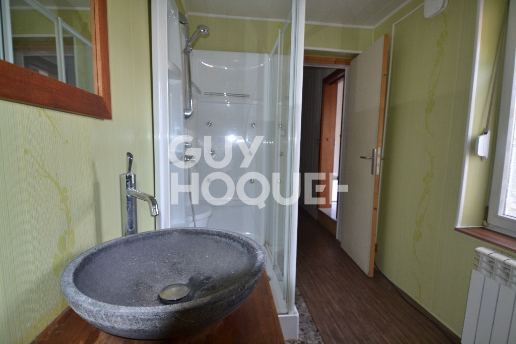 Maison avec jaridn à l'Hopital