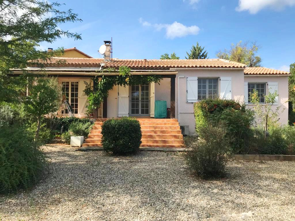 SAINT MARTIN DE LONDRES : maison T4 terrasse, local, atelier, studio