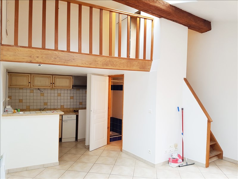 Location d'un appartement T1 (35 m²) à PRADES LE LEZ