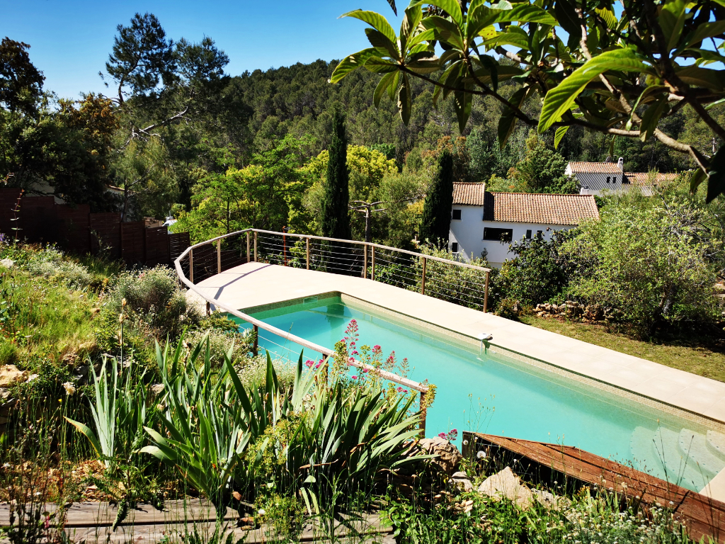SAINT CLEMENT DE RVIERE : Villa meublée T5 (158 m²) à louer