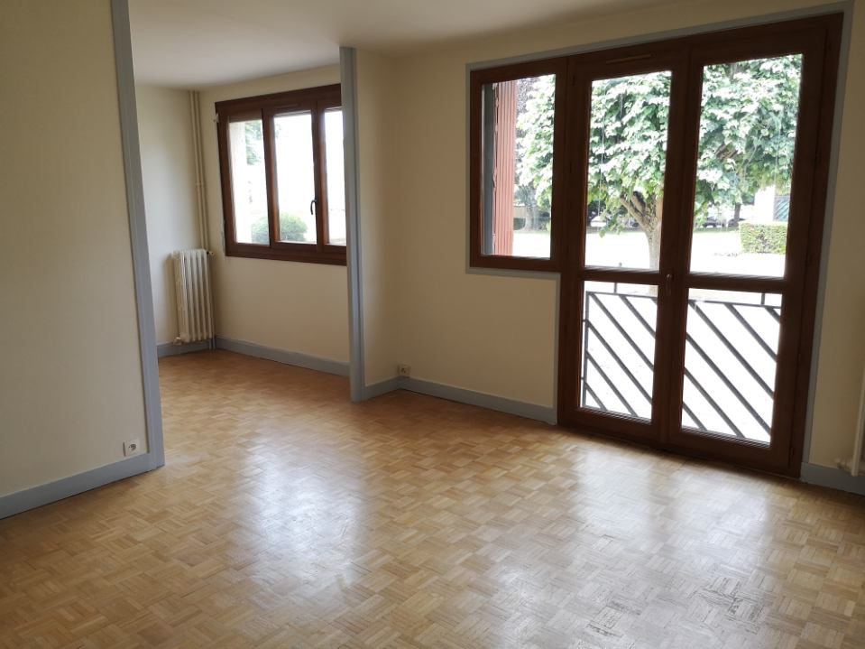 T3 bis - Saint Cyr sur Loire -  centre