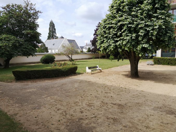 T3 bis - Saint Cyr sur Loire -  centre