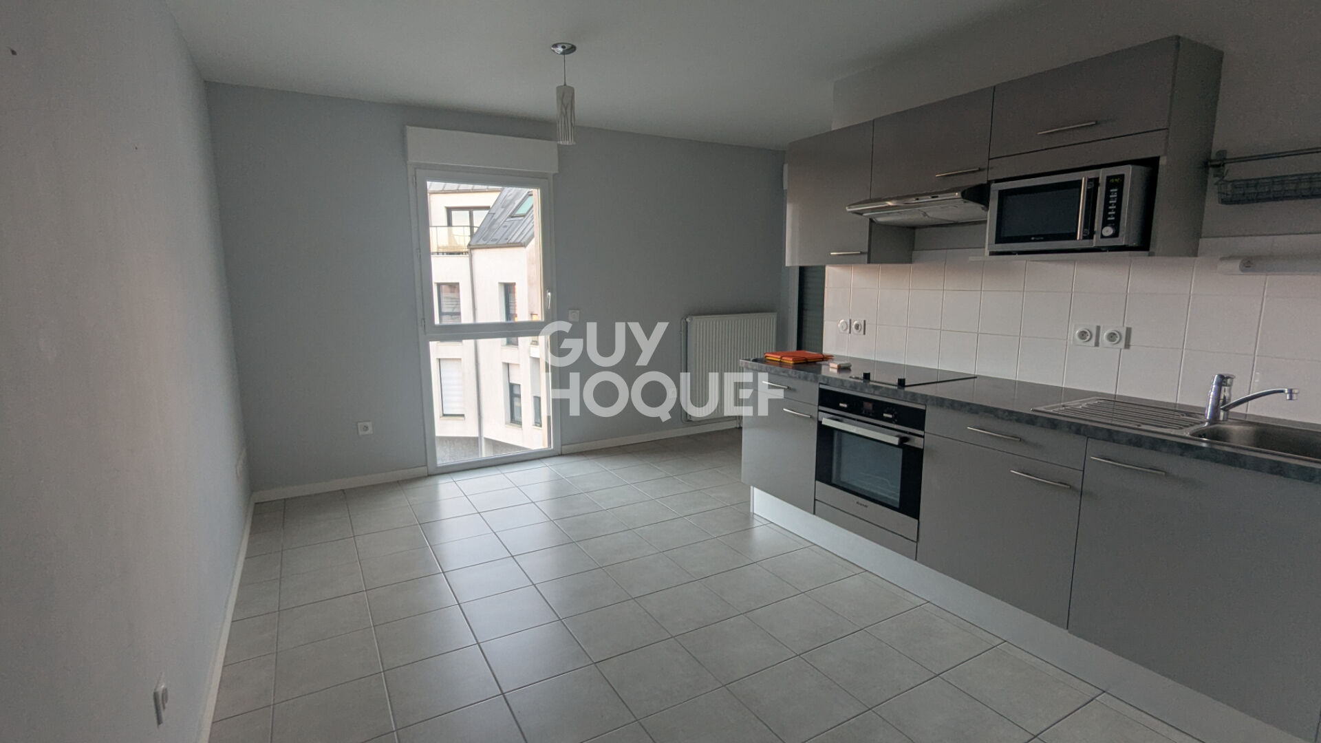 MONTLOUIS/LOIRE, résidence récente