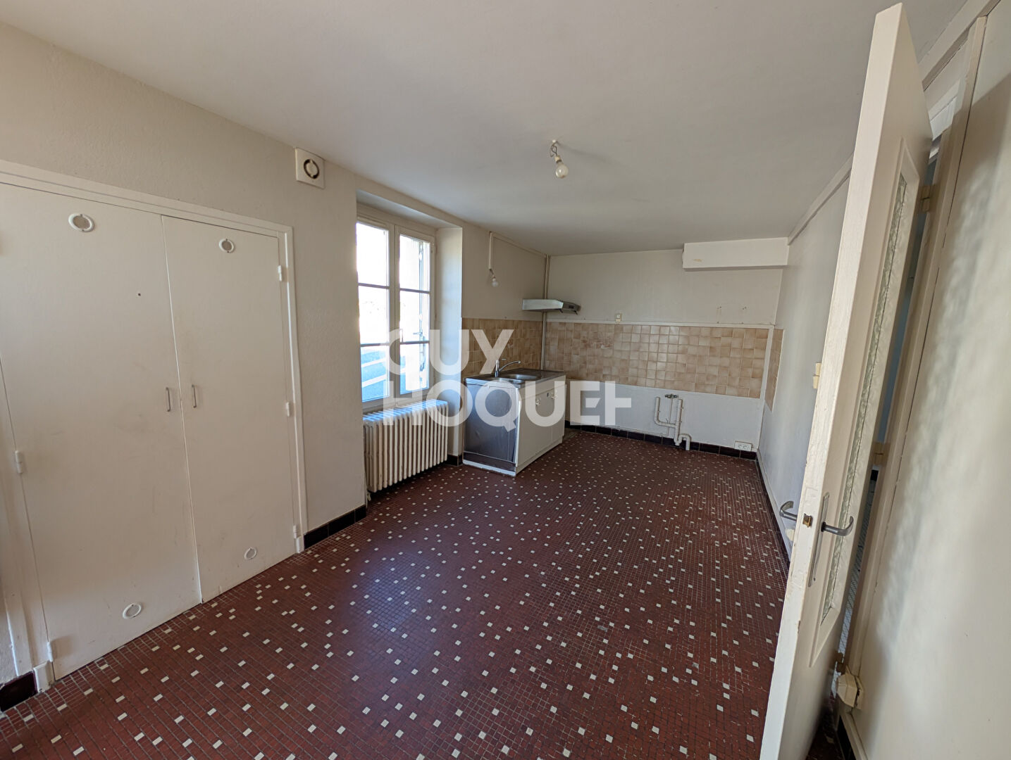 MONTLOUIS/ LOIRE - MAISON 2 CHAMBRES