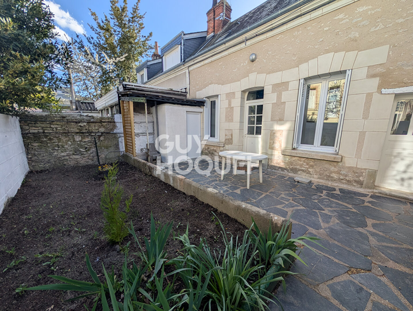 Maison Tours 2 pièce(s)