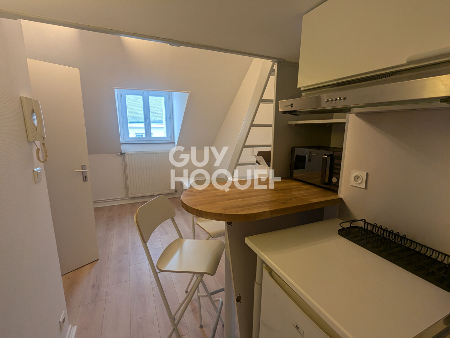 Appartement meublé TOUTES CHARGES COMPRISES