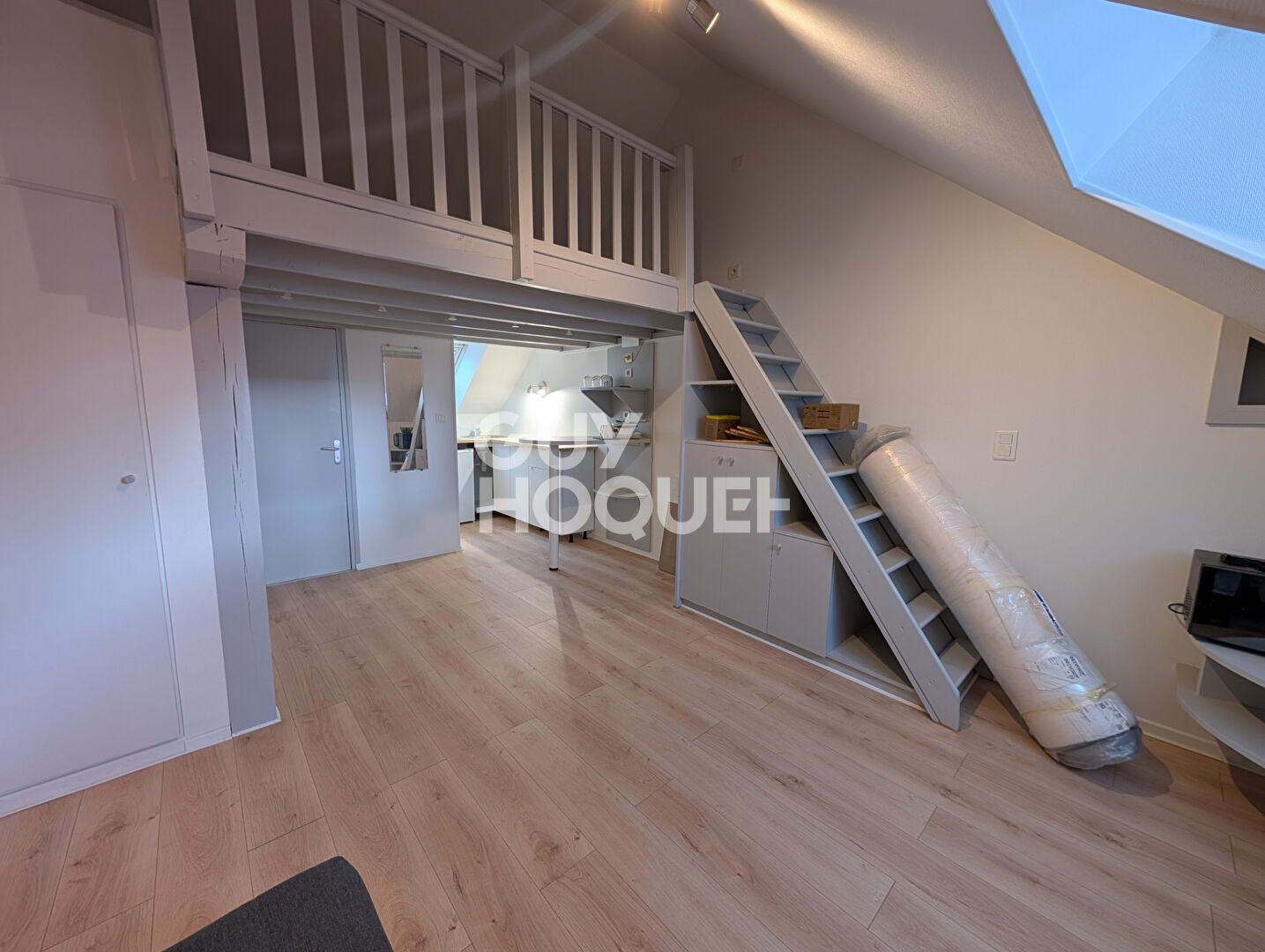 Appartement meublé TOUTES CHARGES COMPRISES