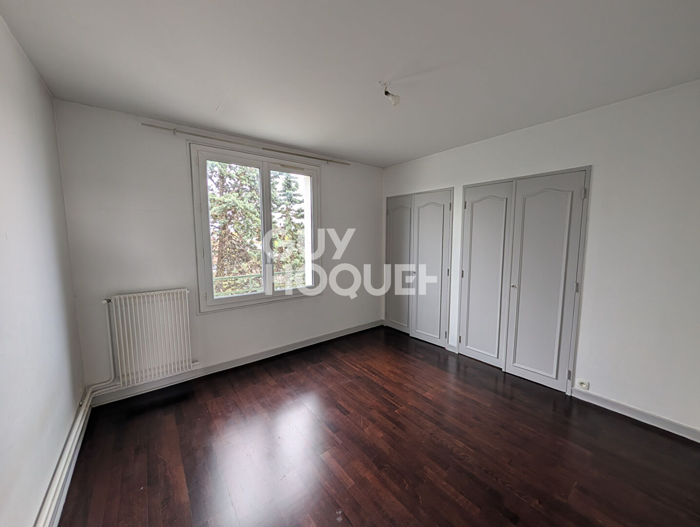 SAINT CYR/LOIRE, proche tram