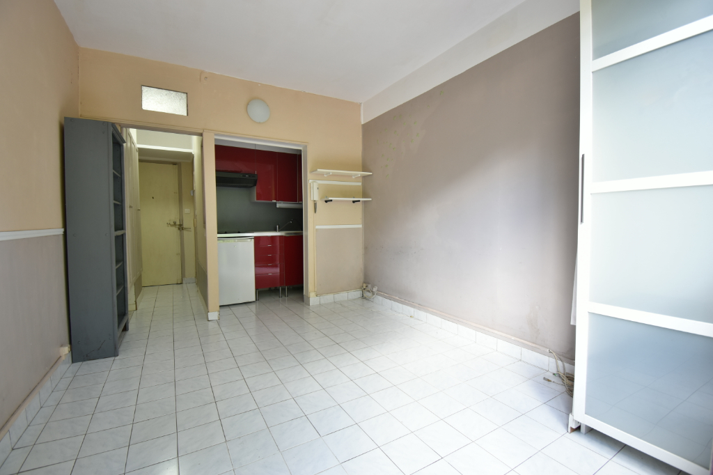 studio de 17m² - FONTENAY LE FLEURY