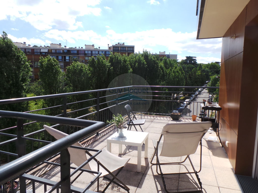 FONTENAY LE FLEURY : appartement 3 pièces à louer