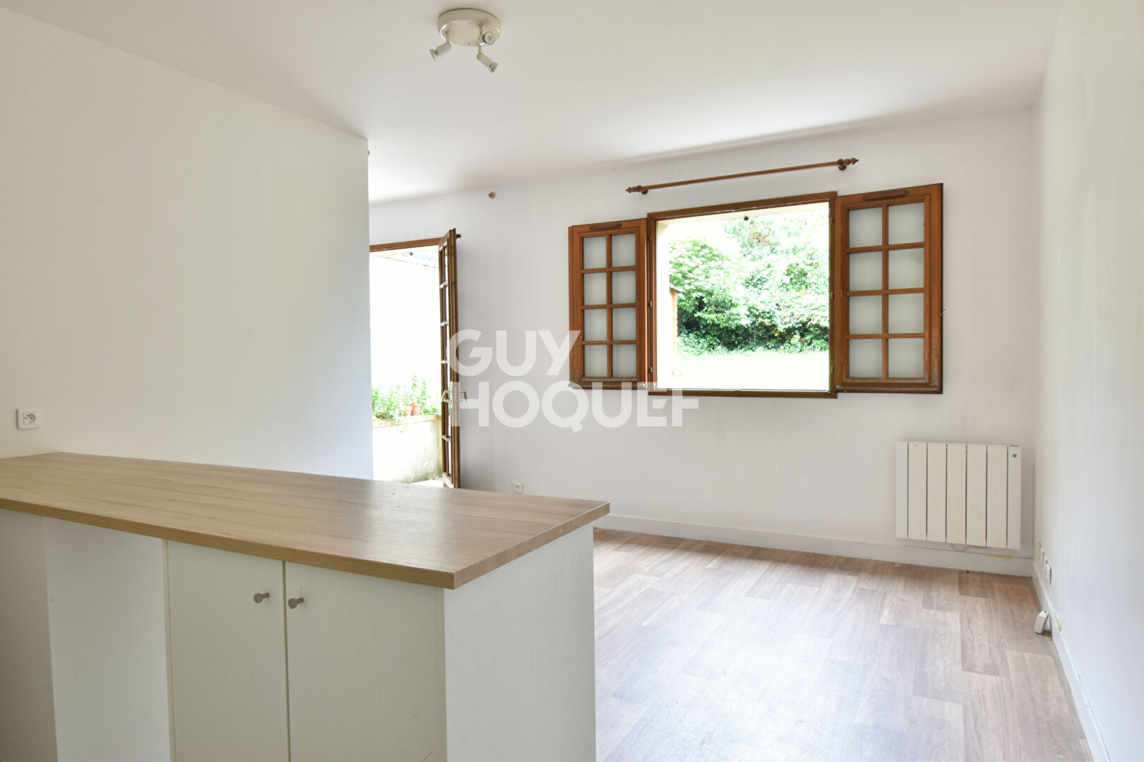 STUDIO JARDIN Saint Cyr L Ecole 2 pièce(s) 34 m2