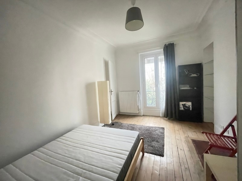 Appartement meublé F2 33m²  870  charges comprises  Saint-Denis