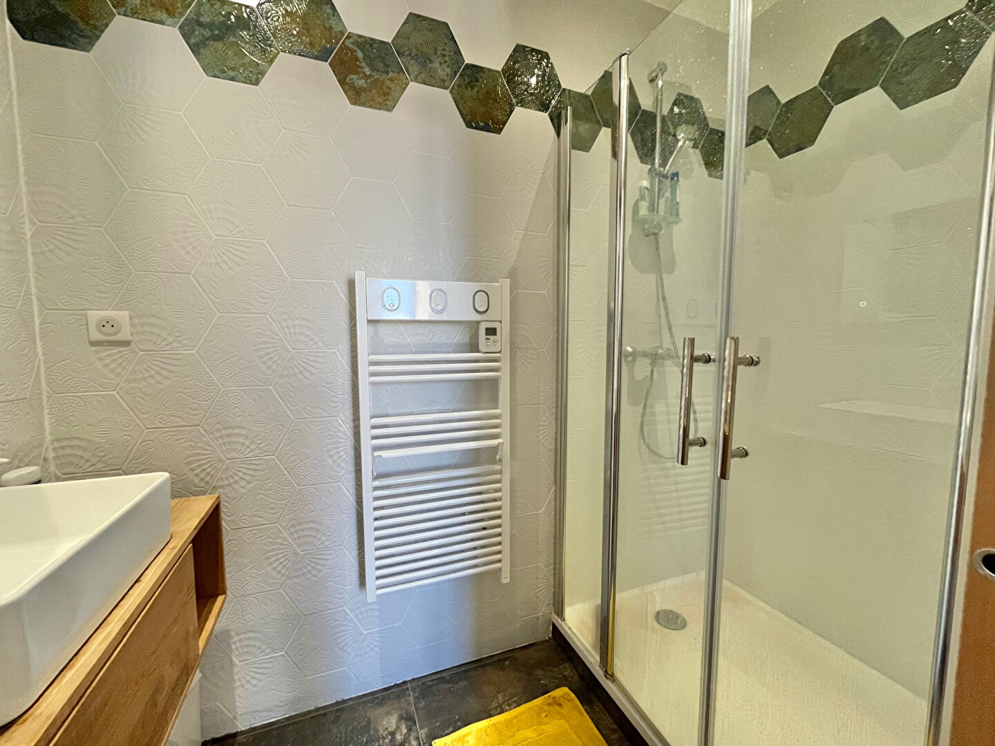 F2 45 m² Dernier étage vue dégagée