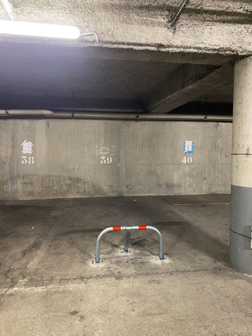 Place de parking Basilique Saint-Denis
