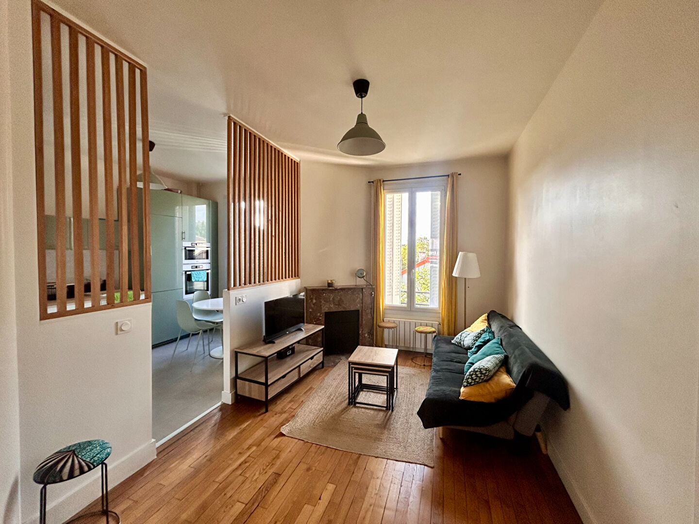 Appartement  4 pièces de 72 m² , 1390  charges comprises - Saint-Denis Université