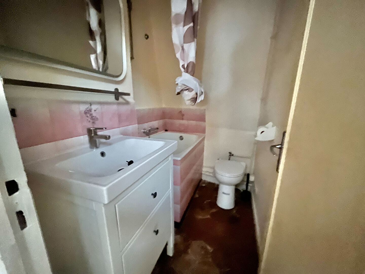 F2 de 31 m² Métro Brochant