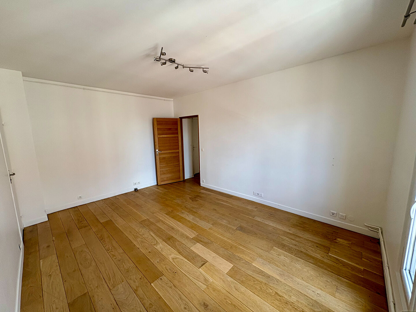 À louer - F2 de 44,59 m²  rénové à SAINT-DENIS