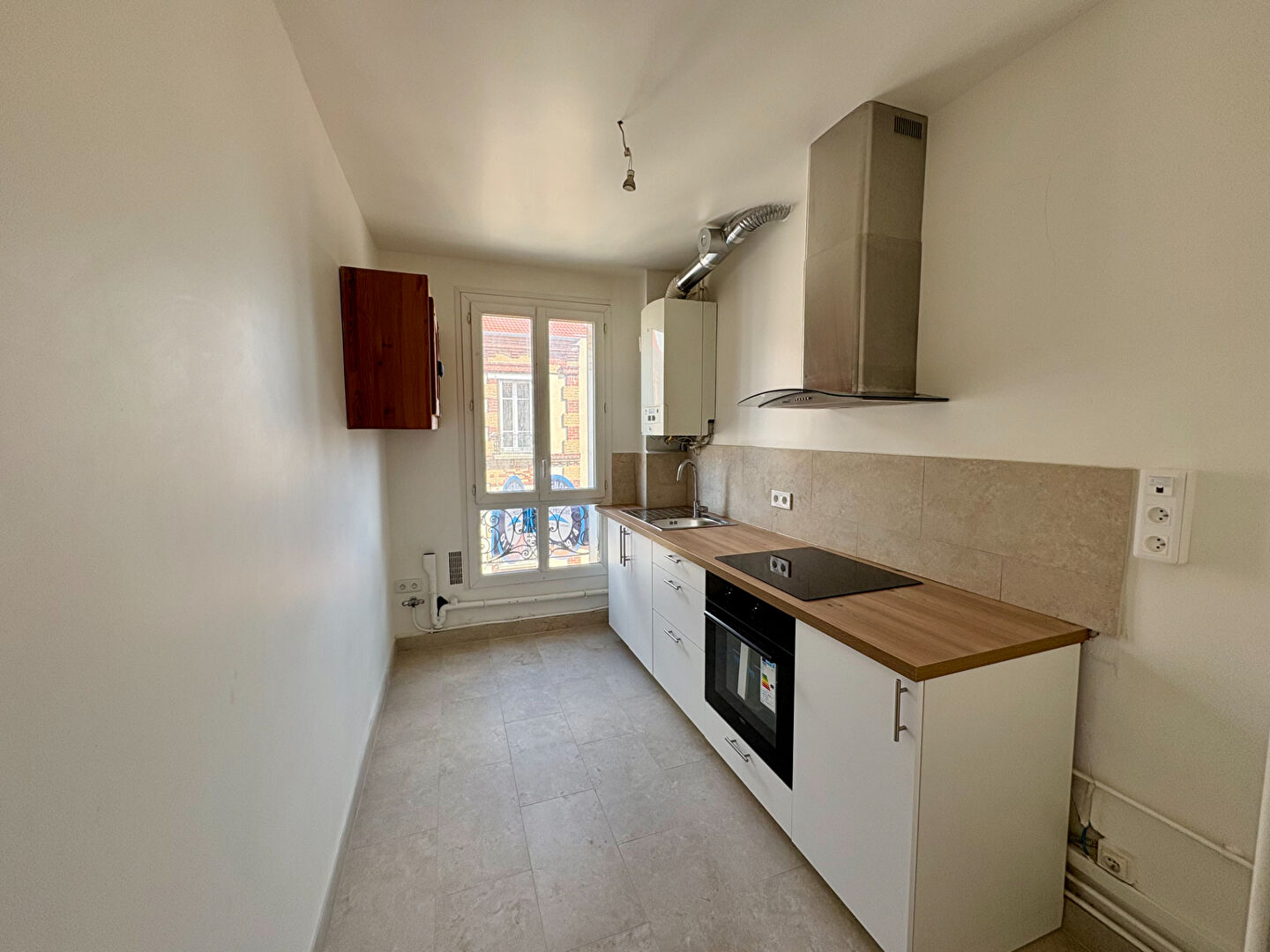 À louer - F2 de 44,59 m²  rénové à SAINT-DENIS