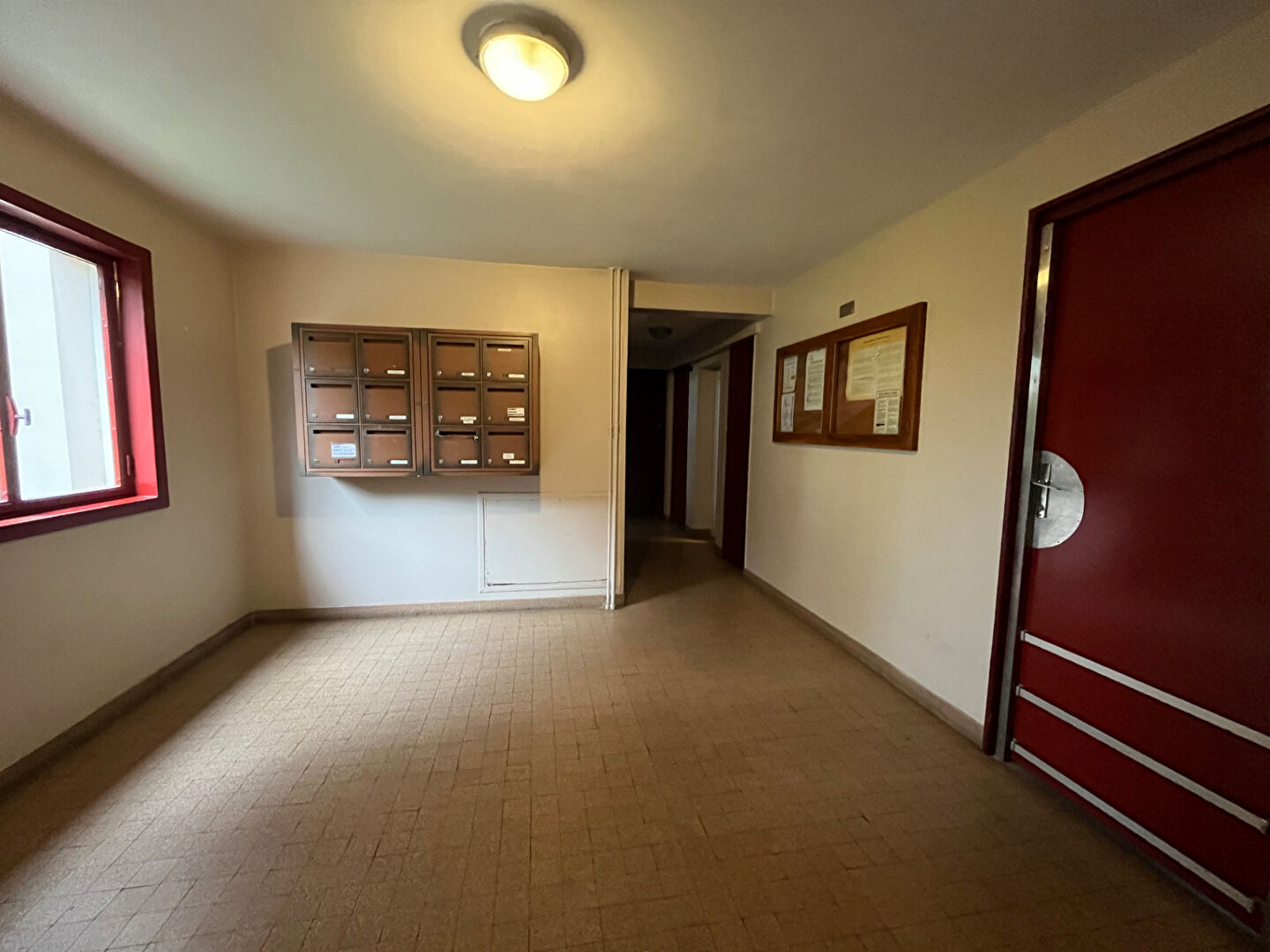 F1 de 18 m² au dernier étage sans vis à vis