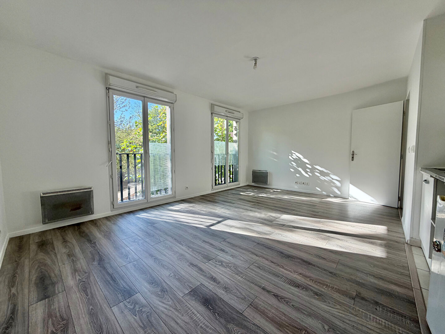F1 de 31 m²  sans vis à vis M° Pleyel