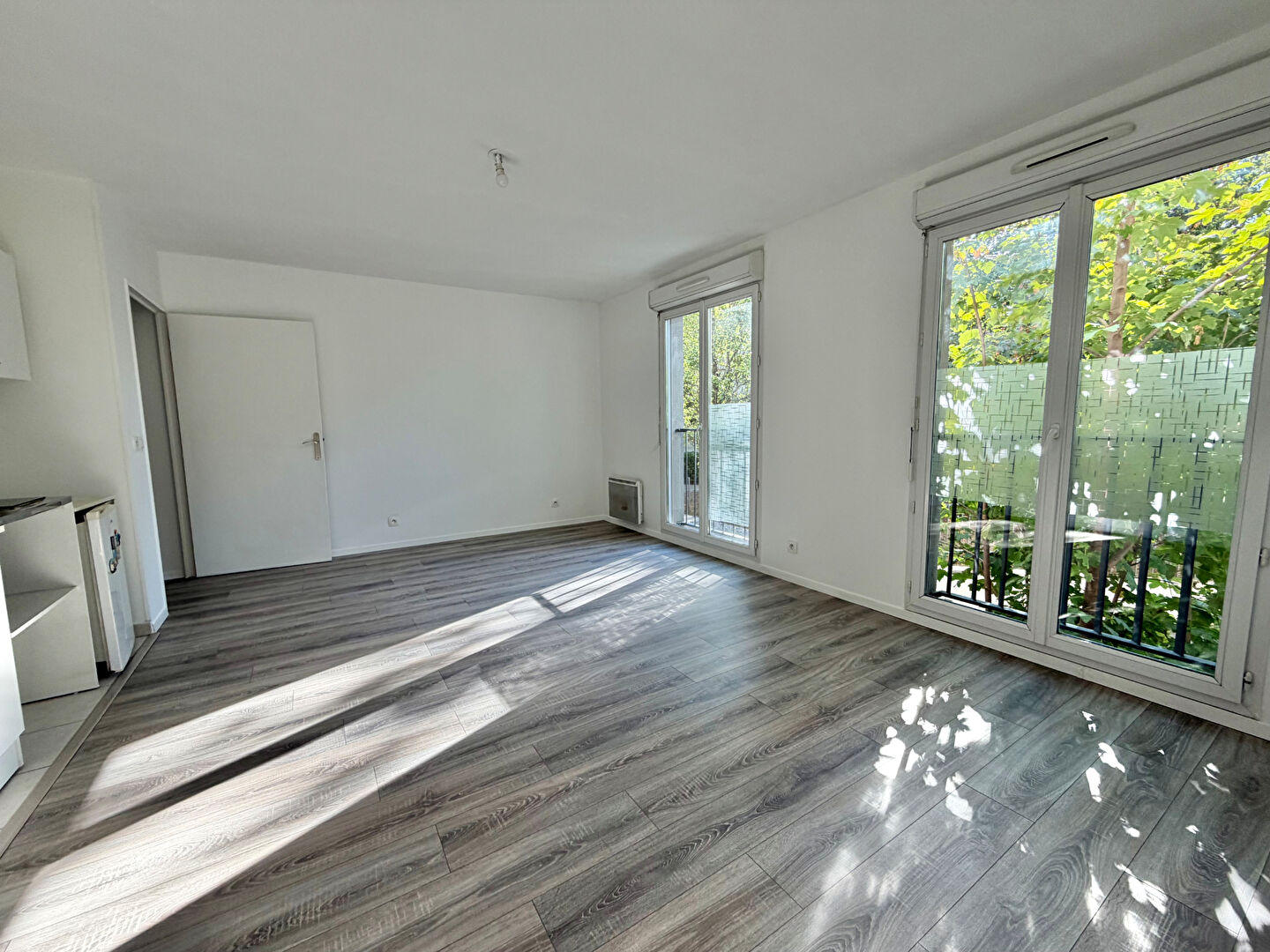 F1 de 31 m²  sans vis à vis M° Pleyel