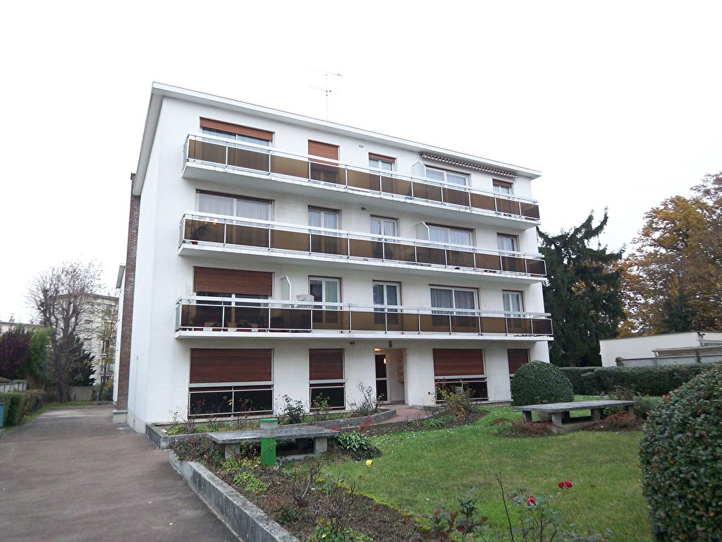 F1  35 m² Villemomble limite LE RAINCY