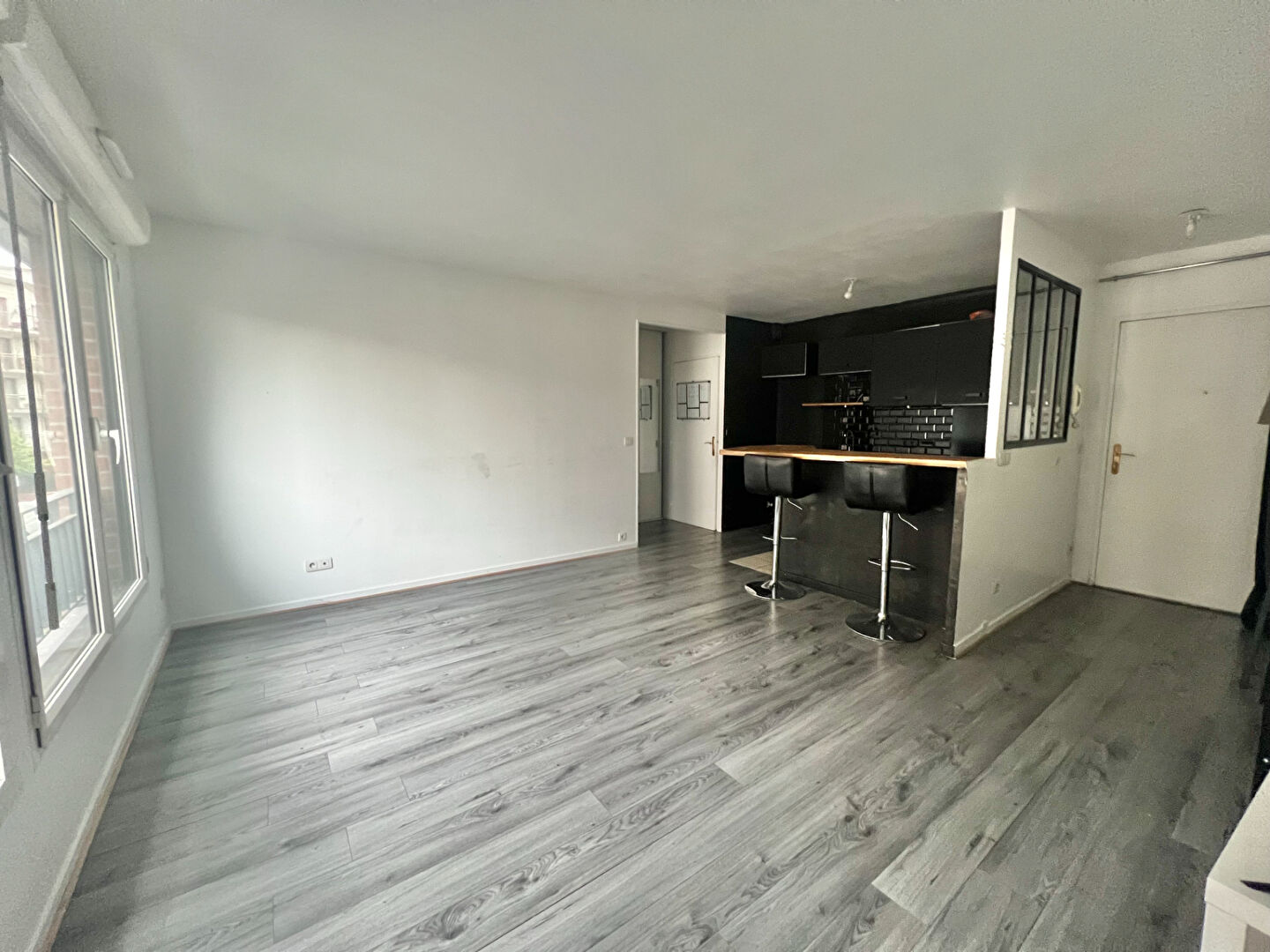 Hypercentre F2 44 m² + parking