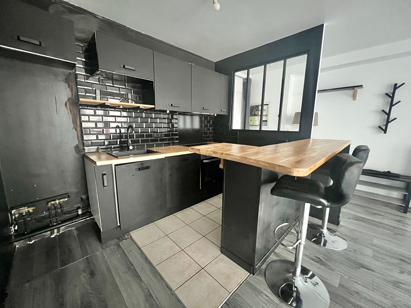 Hypercentre F2 44 m² + parking