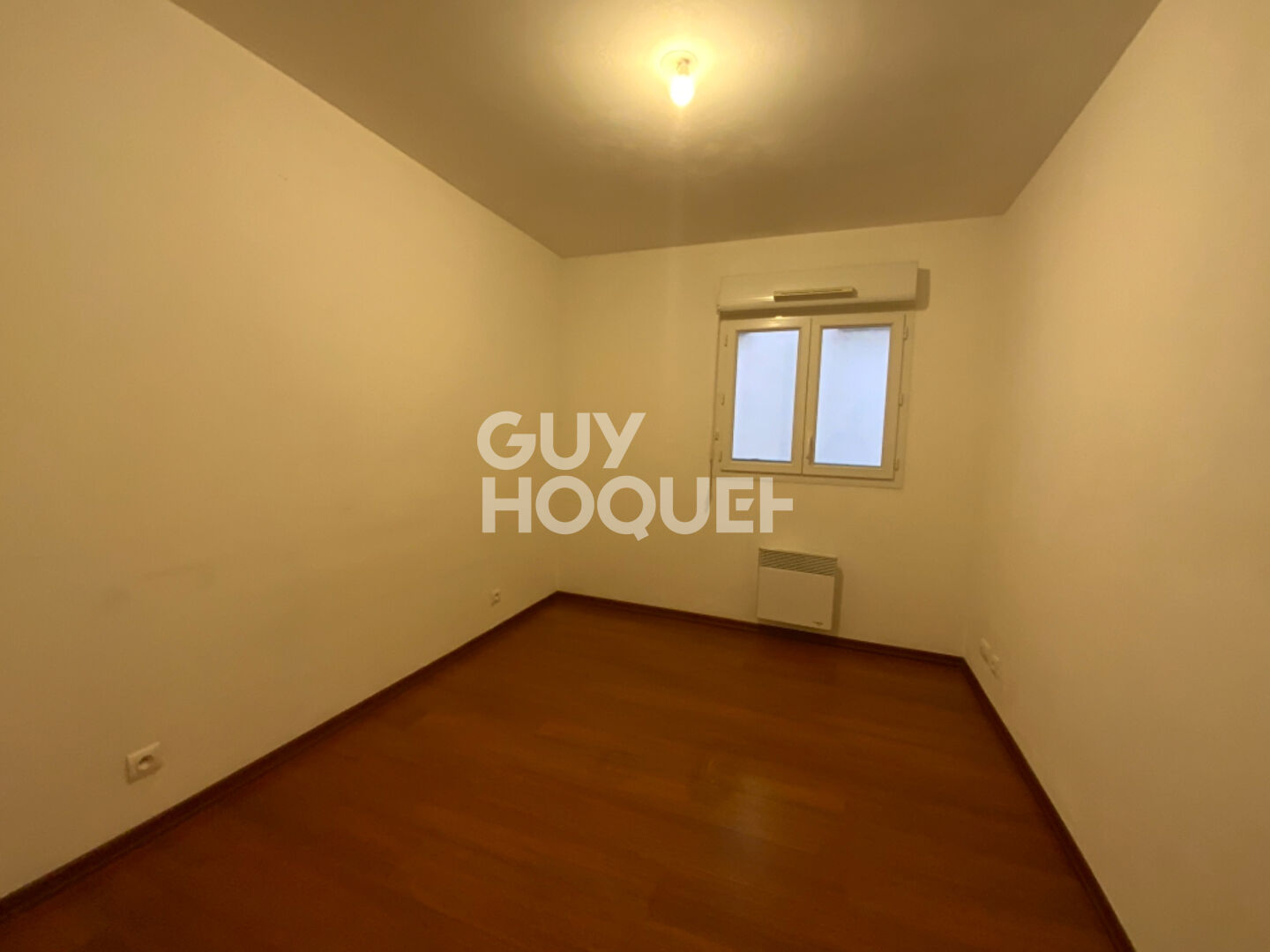 DRAGUIGNAN : appartement F4 (74 m²) à louer