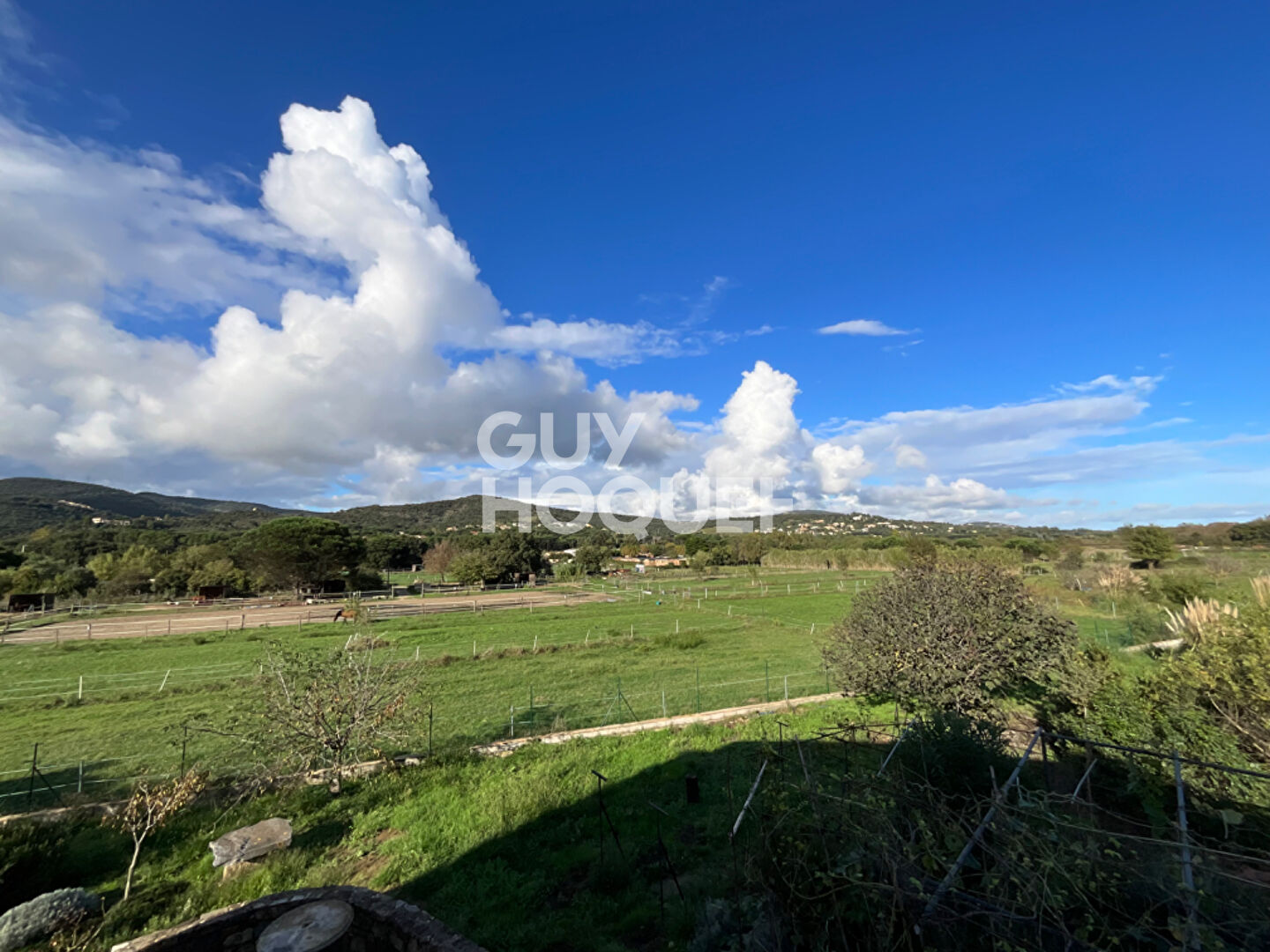 LOCATION : appartement T3 (56 m²) à GRIMAUD