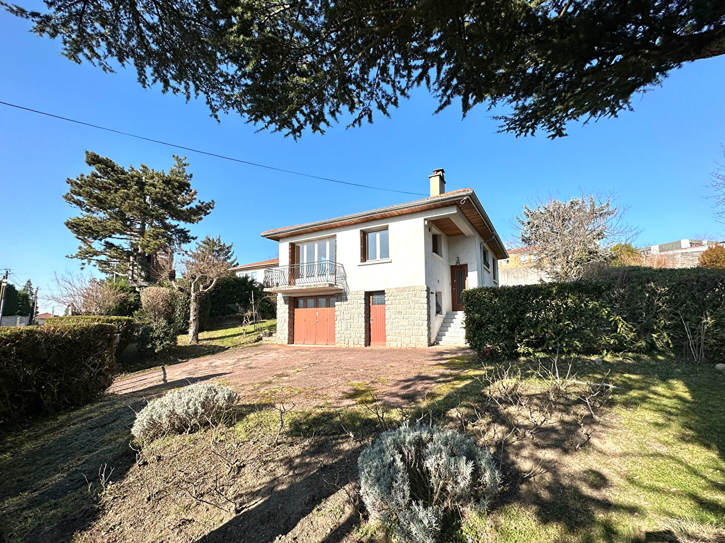 Maison 4  pièces à vendre à SAINT ETIENNE