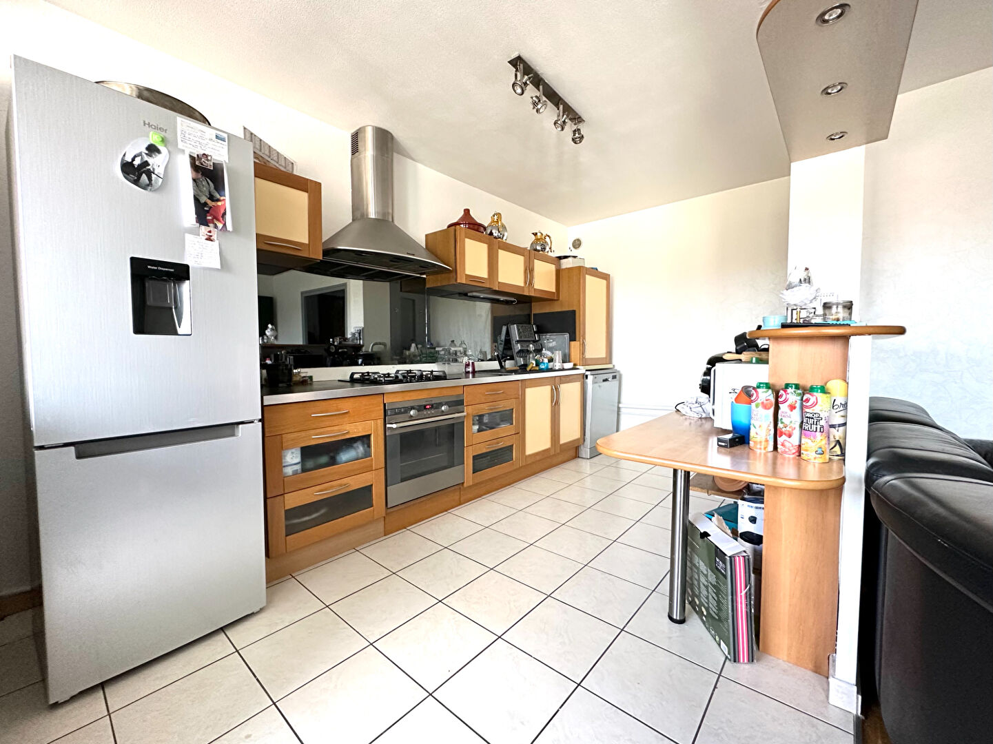 VILLARS : appartement F2 (61 m²)  avec balcon