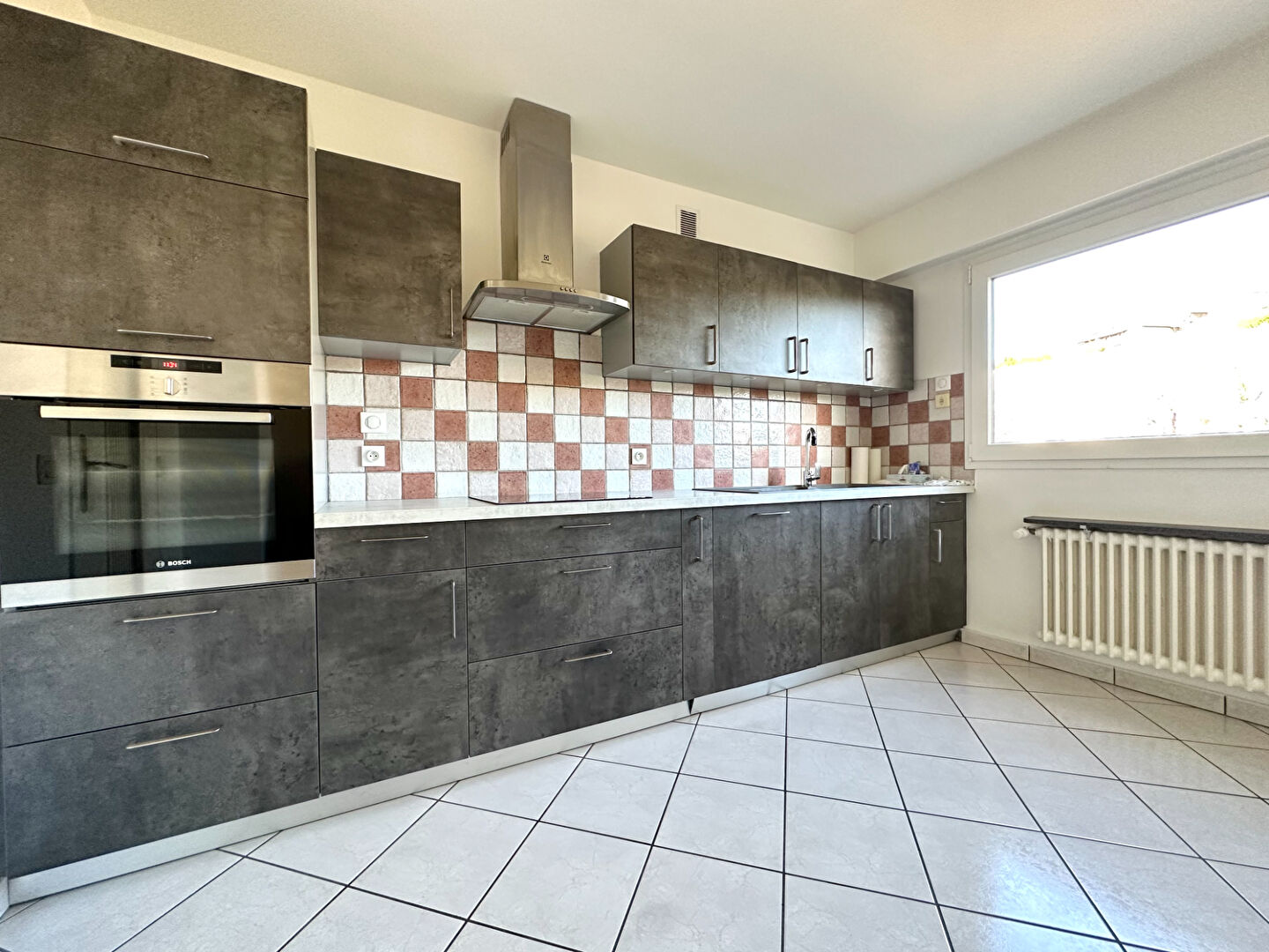 VENTE d'un appartement F3 (60 m²) à SAINT PRIEST EN JAREZ