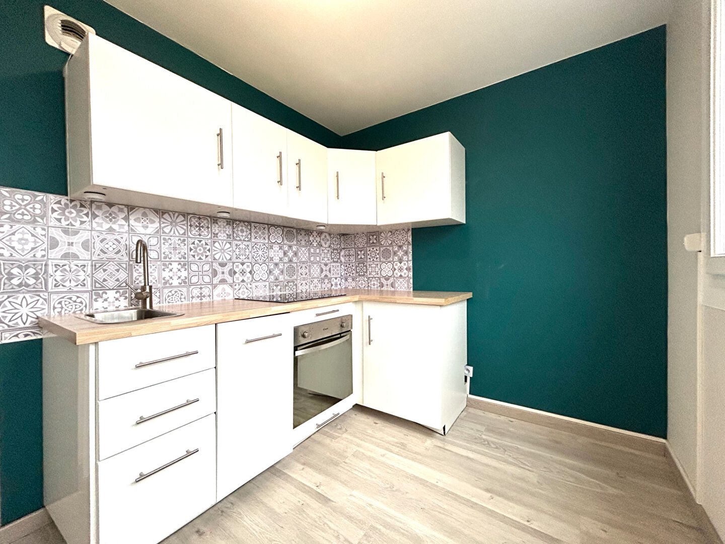 LOCATION : appartement F2 (59 m²) à VILLARS