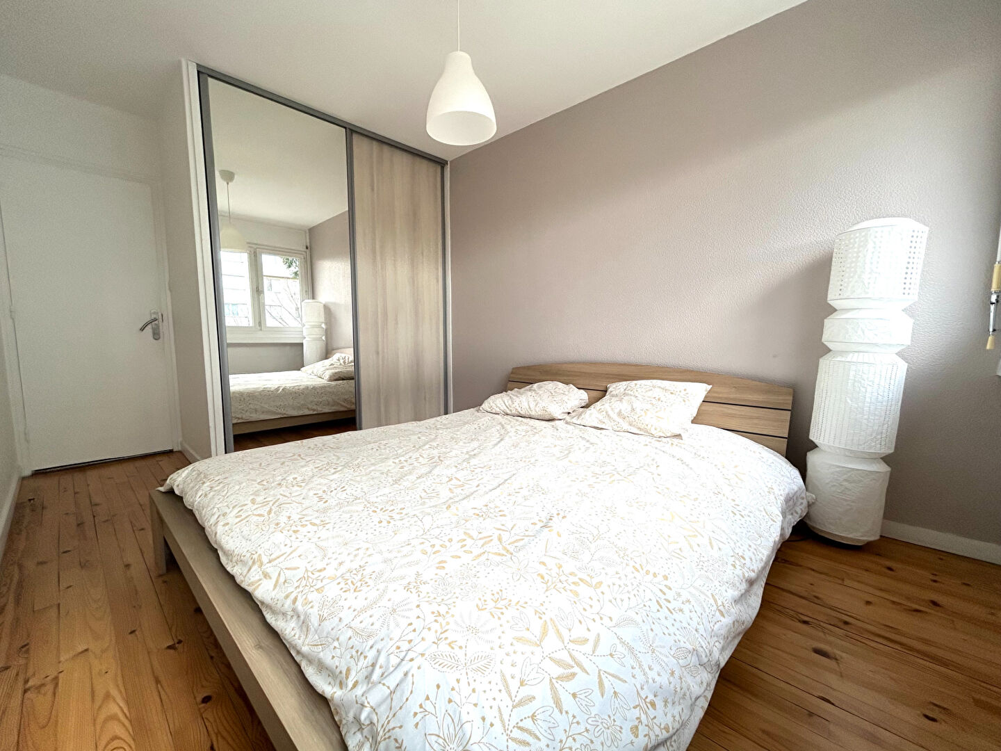 LOCATION : appartement 3 pièces (60 m²) à SAINT ETIENNE