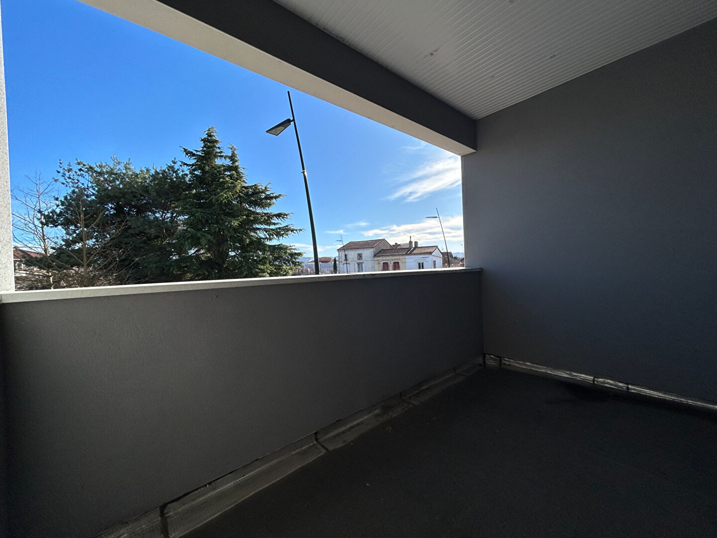 Appartement Bonson 4 pièce(s) 113.71 m2