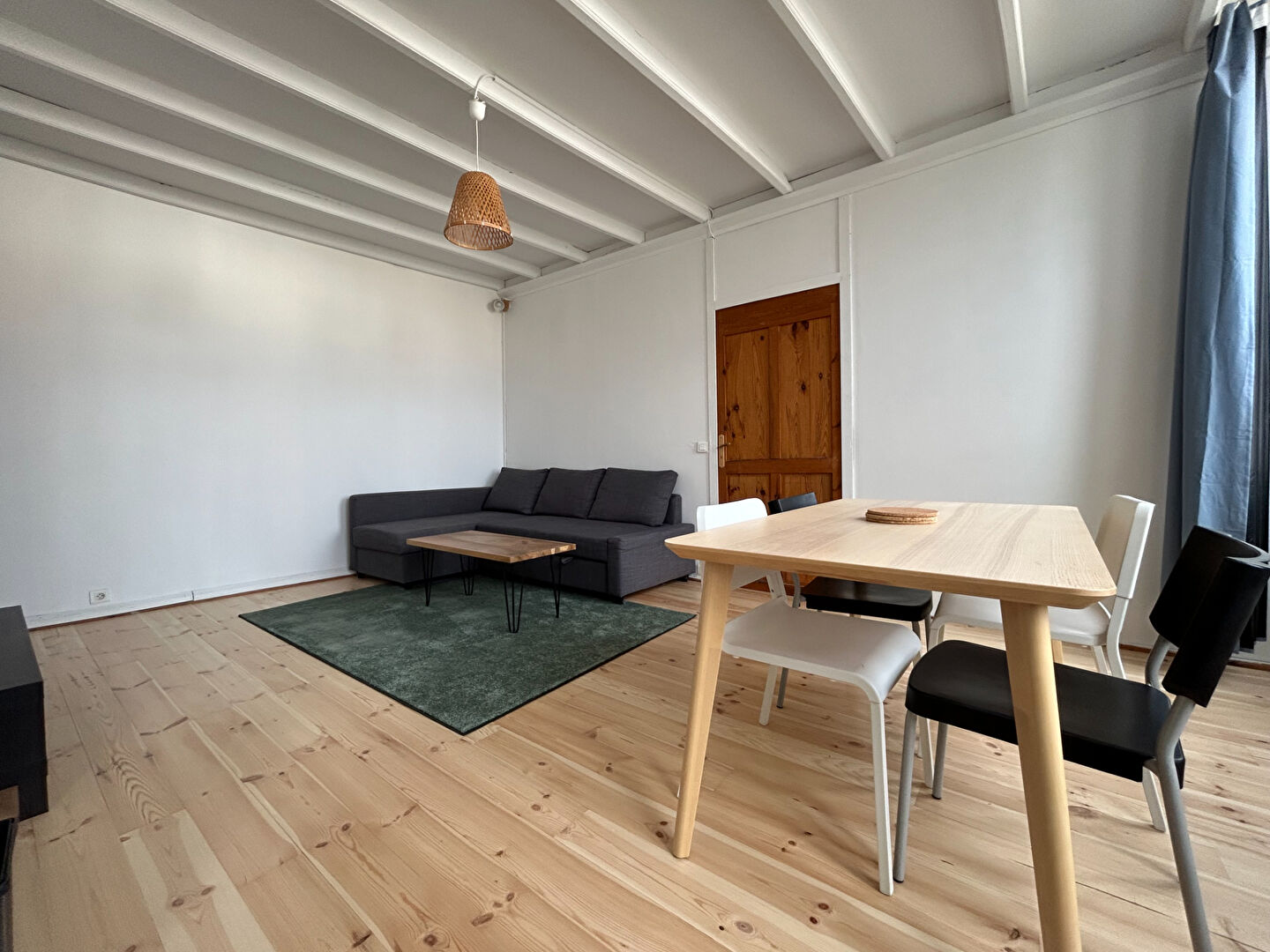 Appartement de 2 pièces (57 m²) à louer à SAINT ETIENNE