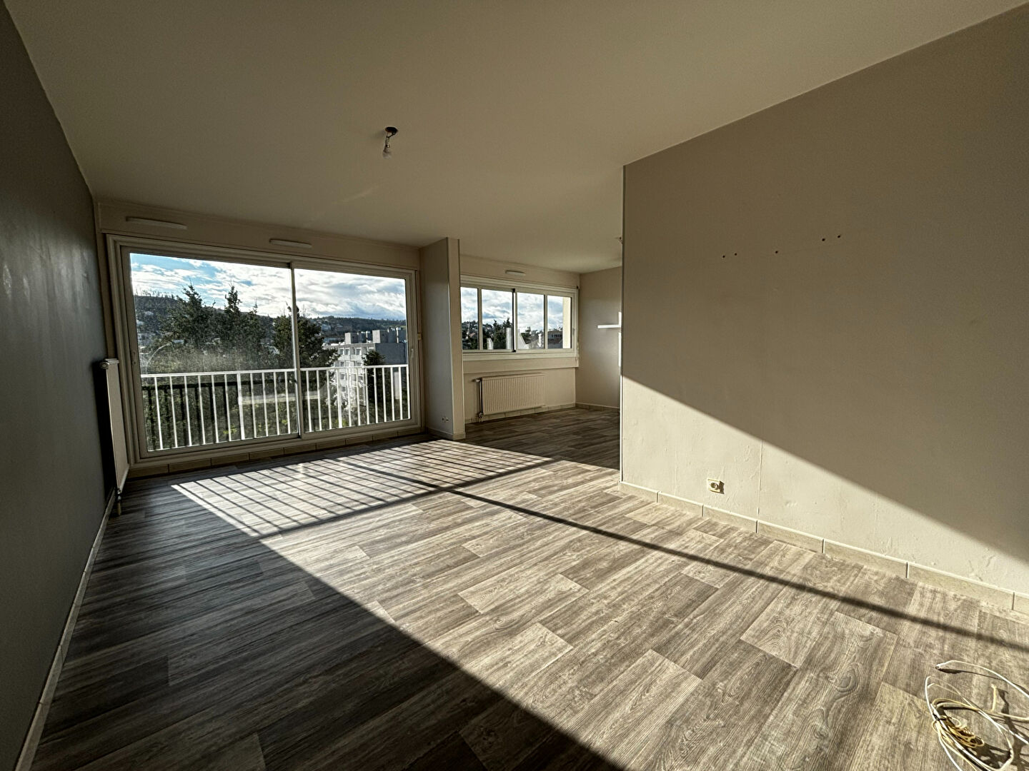 Appartement 5 pièces à louer à Villars