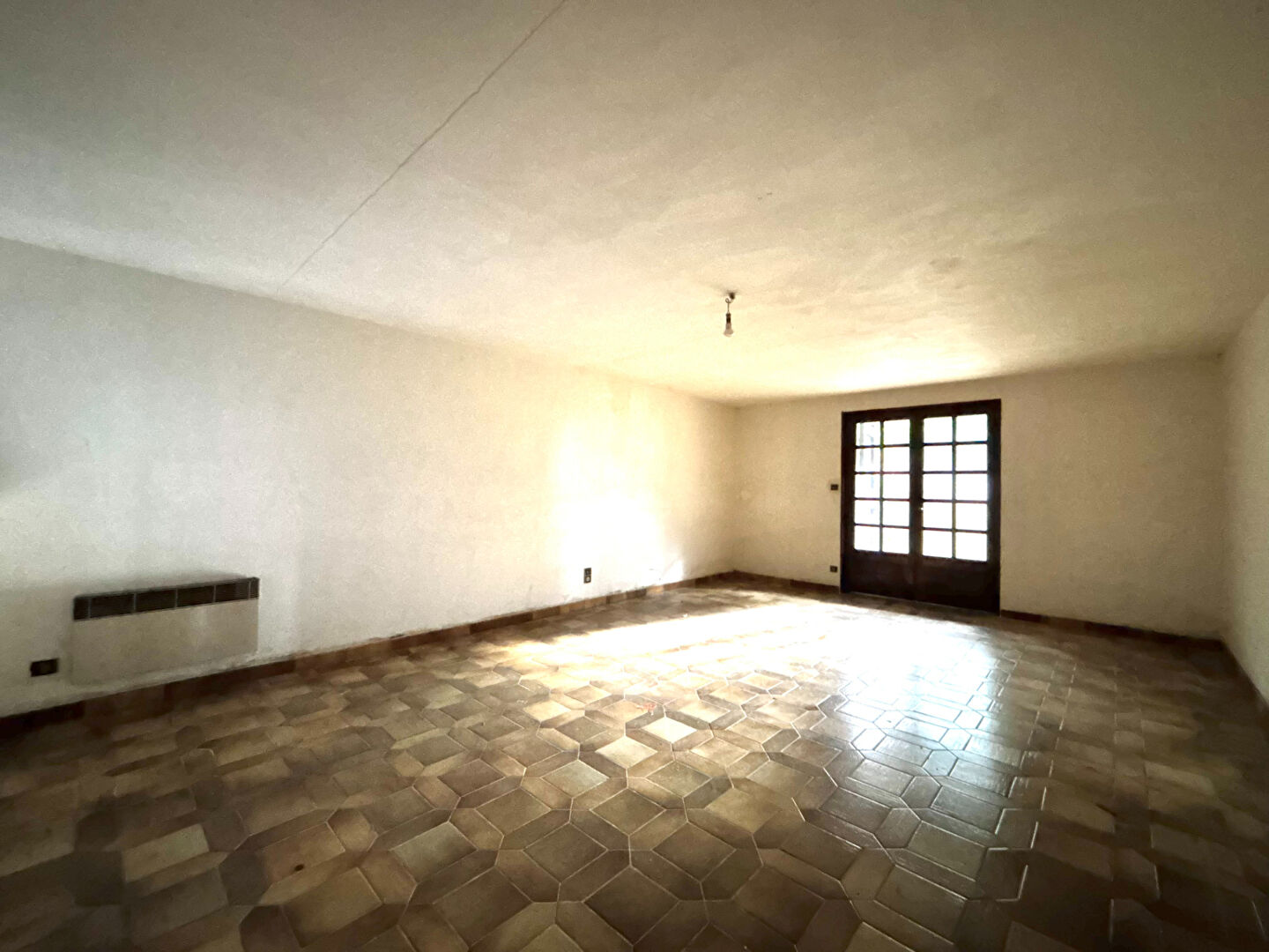 Maison familiale 110 m²  - Grand terrain 1 700 m² - Secteur calme - Saint-Just-Saint-Rambert